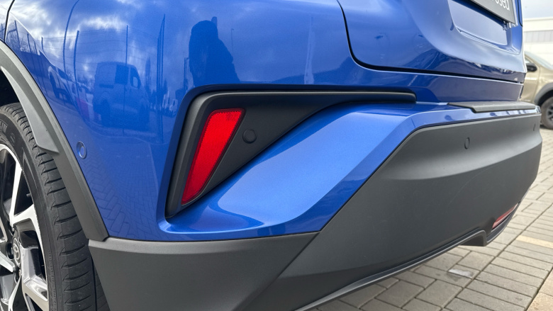 Toyota C-HR 1.8 Hybrid Design 5dr CVT Hybrid Hatchback